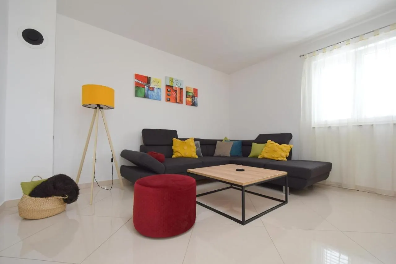 Apartment Gem Malinska Croatia