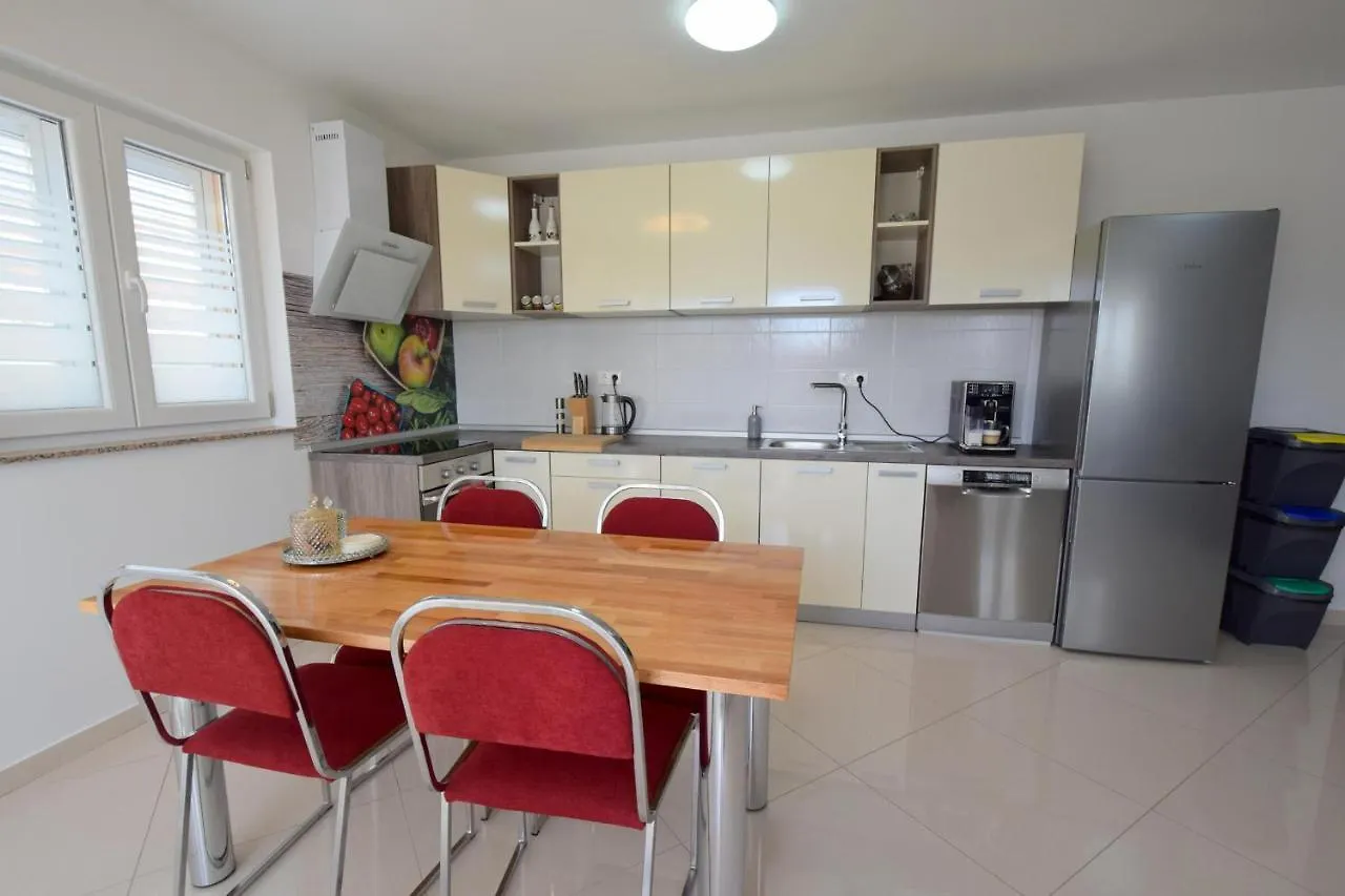 Apartment Gem Malinska