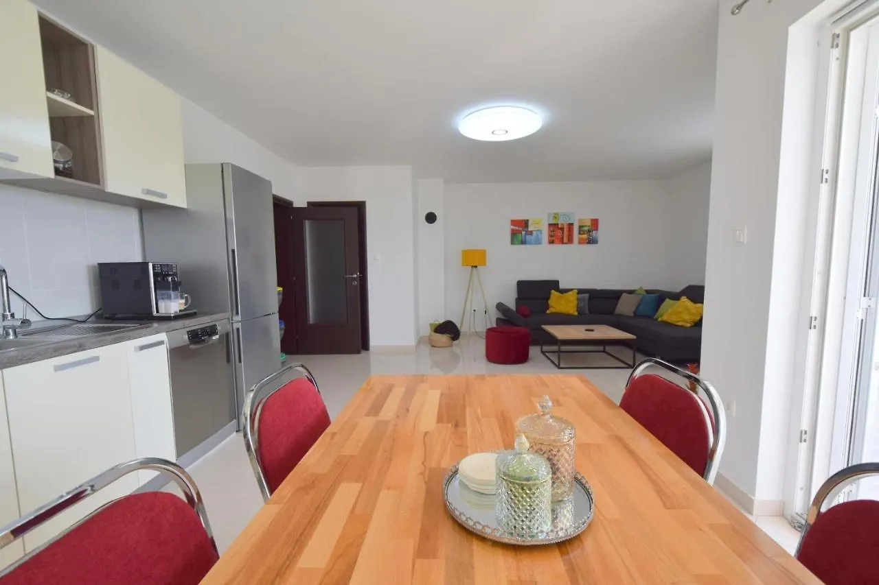 Apartment Gem Malinska 0*,