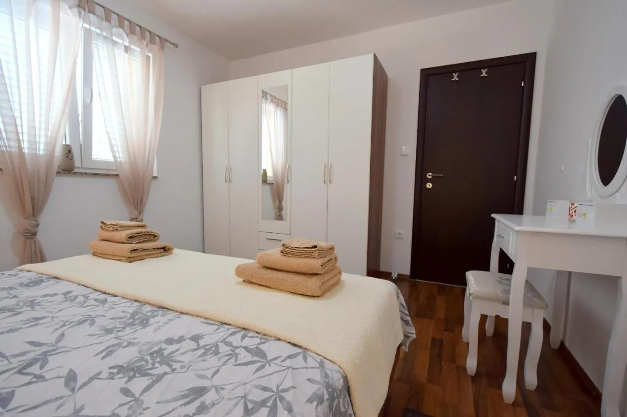 Apartment Gem Malinska